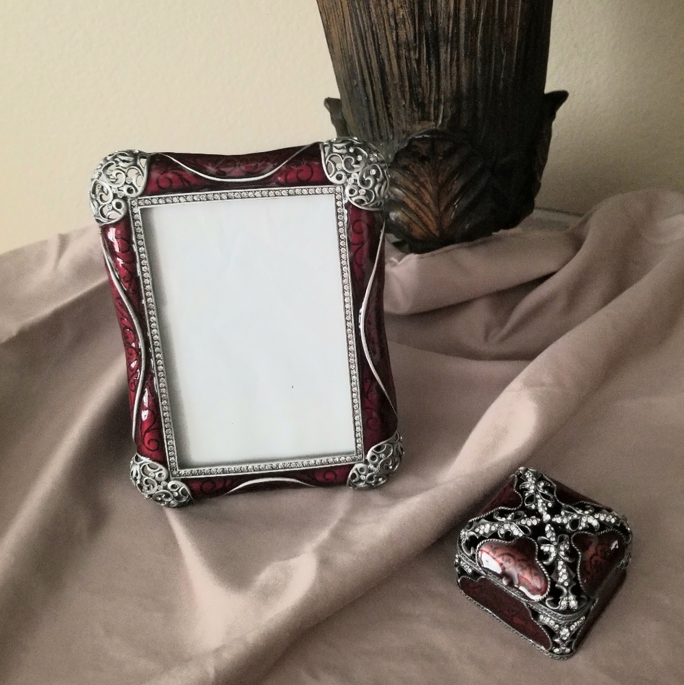 Burgandy Picture frame & Decorative Box Set
